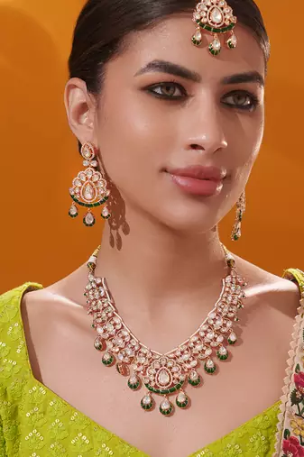 Gold plated green stone kundan necklace set