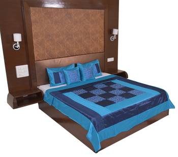 Polysilk Embroidered Bed Cover Set 2
