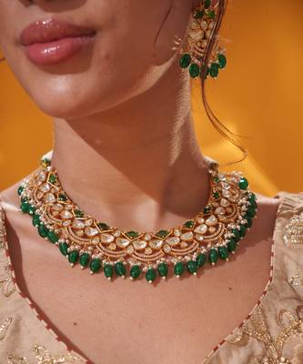 Gold plated green stone kundan necklace set 4
