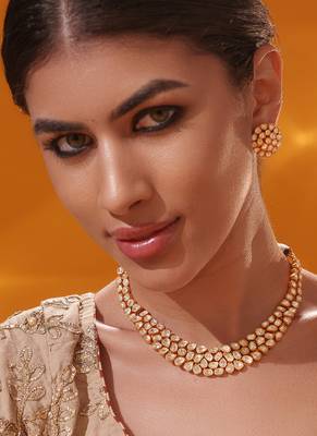 Gold plated kundan necklace set 3