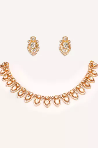 Gold plated kundan necklace set