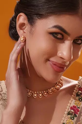 Gold plated kundan necklace set