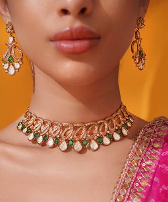 Gold plated green stone kundan necklace set 4