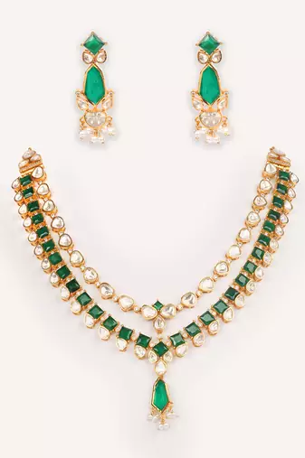Gold plated green stone kundan necklace set