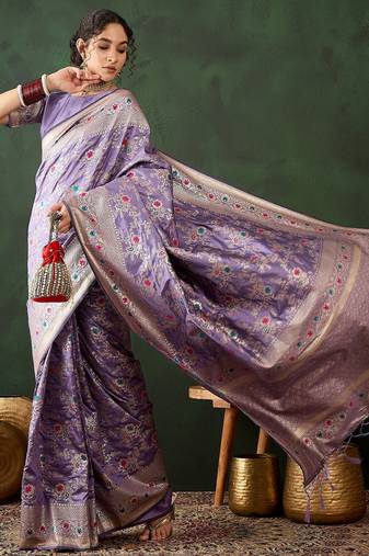 women's lavender soft banarasi art silk weaving saree     lovely lavender banarasi