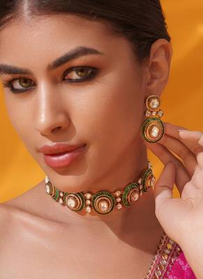 Gold plated green stone kundan necklace set 4