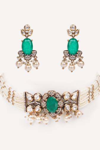 Gold plated green stone kundan necklace set