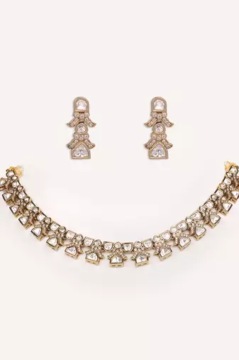 Gold plated kundan necklace set