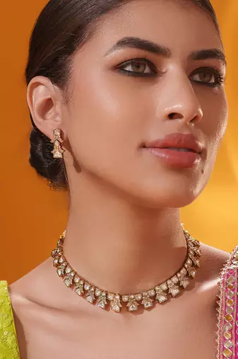 Gold plated kundan necklace set