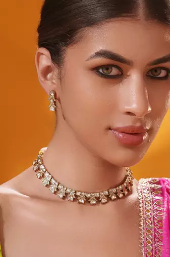 Gold plated kundan necklace set