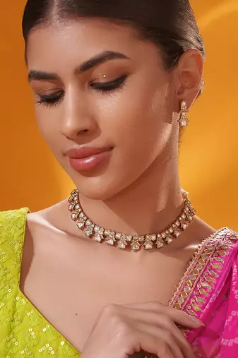 Gold plated kundan necklace set