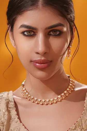 Gold plated kundan necklace set