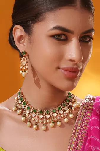 Gold plated green stone kundan necklace set