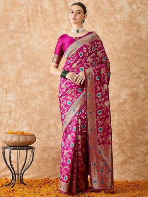 magenta banarasi art silk saree for women with rich weaving  3