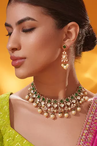 Gold plated green stone kundan necklace set