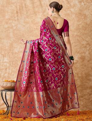 magenta banarasi art silk saree for women with rich weaving  5