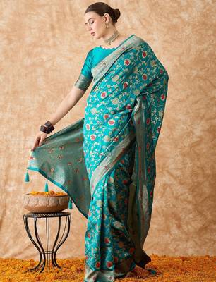sky blue banarasi art silk saree with stunning weaving work  3