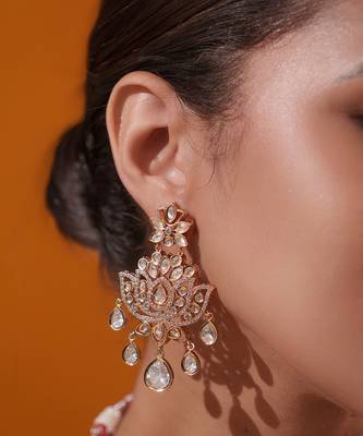 Gold plated kundan necklace set 5