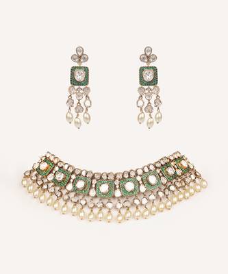 Gold plated green stone kundan necklace set 1