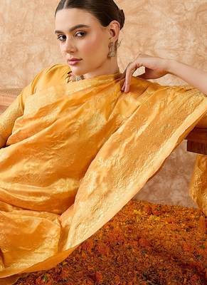 luxurious gold banarasi art silk saree with fine weaving  1