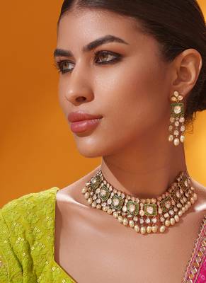 Gold plated green stone kundan necklace set 4