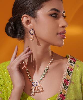 Gold plated green stone kundan necklace set 3