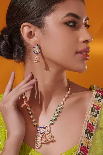 Gold plated green stone kundan necklace set
