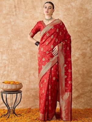 red banarasi art silk saree for women with beautiful weaving  3