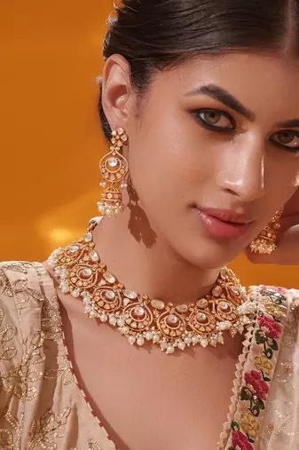 Gold plated kundan necklace set