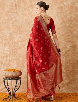 red banarasi art silk saree for women with beautiful weaving  5