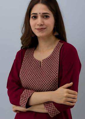 Women’s Maroon Ethnic Rayon A-Line Kurti with Designer Work 2