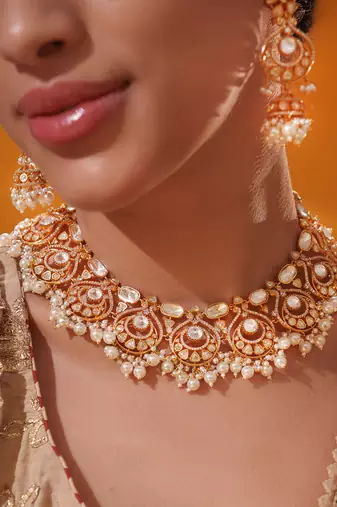 Gold plated kundan necklace set