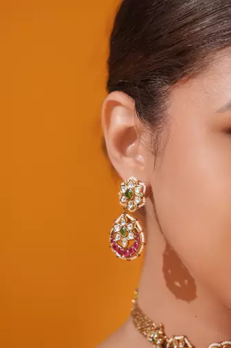 Gold plated pink stone kundan necklace set