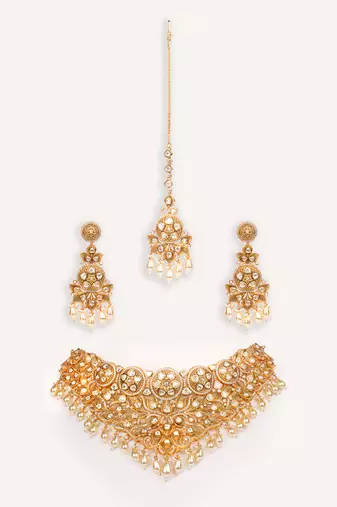 Gold plated kundan necklace set