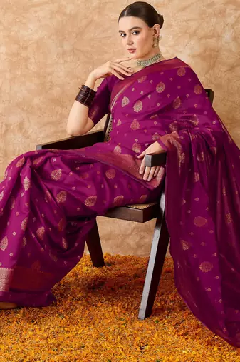 magenta banarasi art silk saree with graceful weaving patterns 