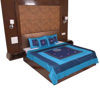 Polysilk Embroidered Bed Cover Set 2