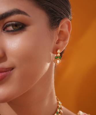 Gold plated green stone kundan necklace set 5