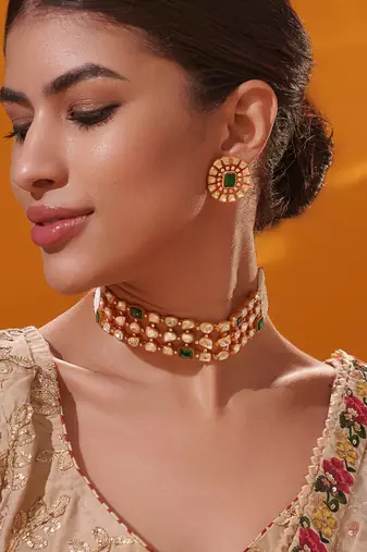 Gold plated green stone kundan necklace set