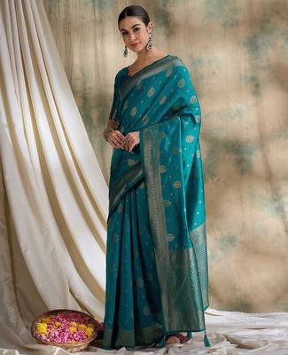 sky blue banarasi art silk saree with exquisite weaving work  3