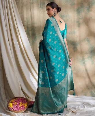 sky blue banarasi art silk saree with exquisite weaving work  5