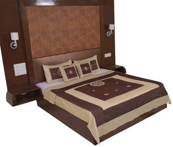 Polysilk Embroidered Bed Cover Set 2