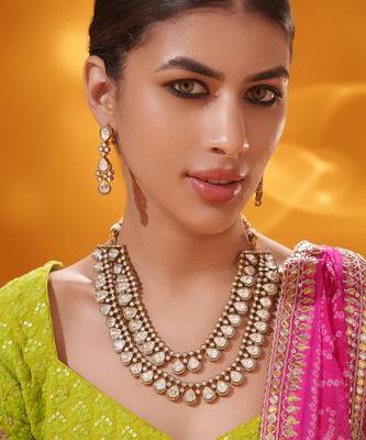 Gold plated kundan necklace set 3