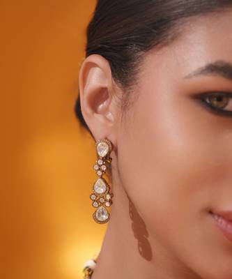 Gold plated kundan necklace set 5