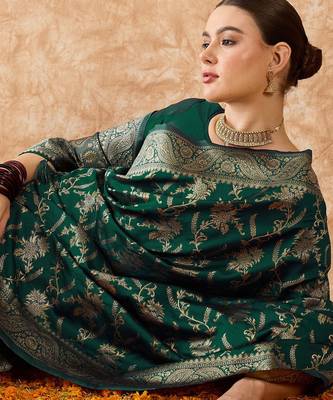 women's green banarasi art silk saree with artistic weaving  2