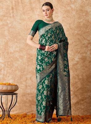 women's green banarasi art silk saree with artistic weaving  3