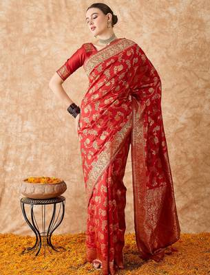 women's red banarasi art silk saree with exceptional weaving work  2