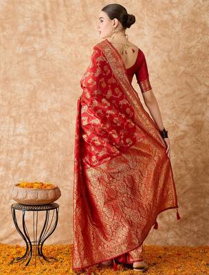 women's red banarasi art silk saree with exceptional weaving work  5