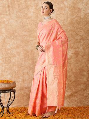 peach banarasi art silk saree for women with graceful weaving  4