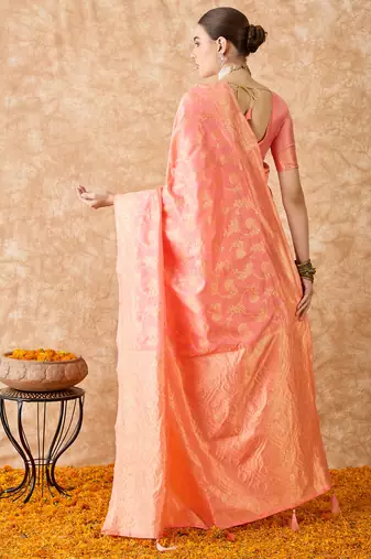 peach banarasi art silk saree for women with graceful weaving 