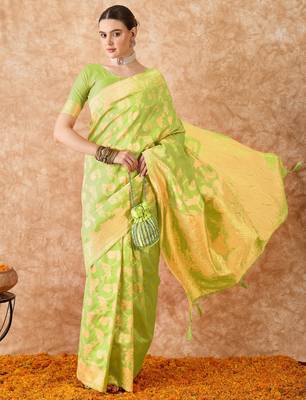 pista green banarasi art silk saree with exclusive weaving work  3